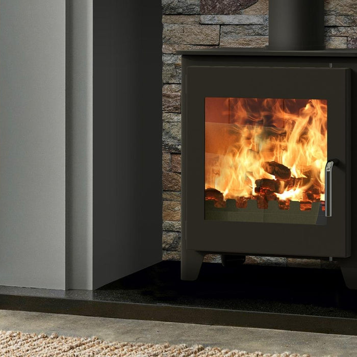 Log Burner vs Multifuel Stoves: Which is Best for You?